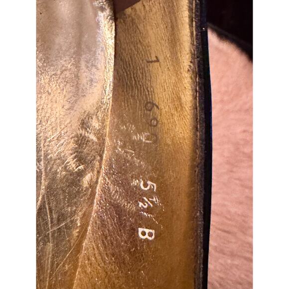 Isaac Mizrahi Barbie pink kitten heel with micro bow detail 5.5 Leather sole - Picture 7 of 7